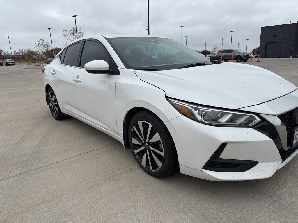Used 2022 Nissan Sentra SV w/ SV Premium Package image 2