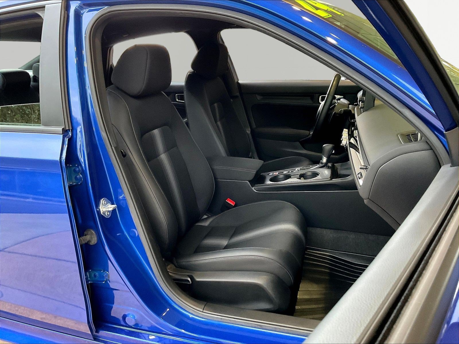 Used 2024 Honda Civic Sport image 27