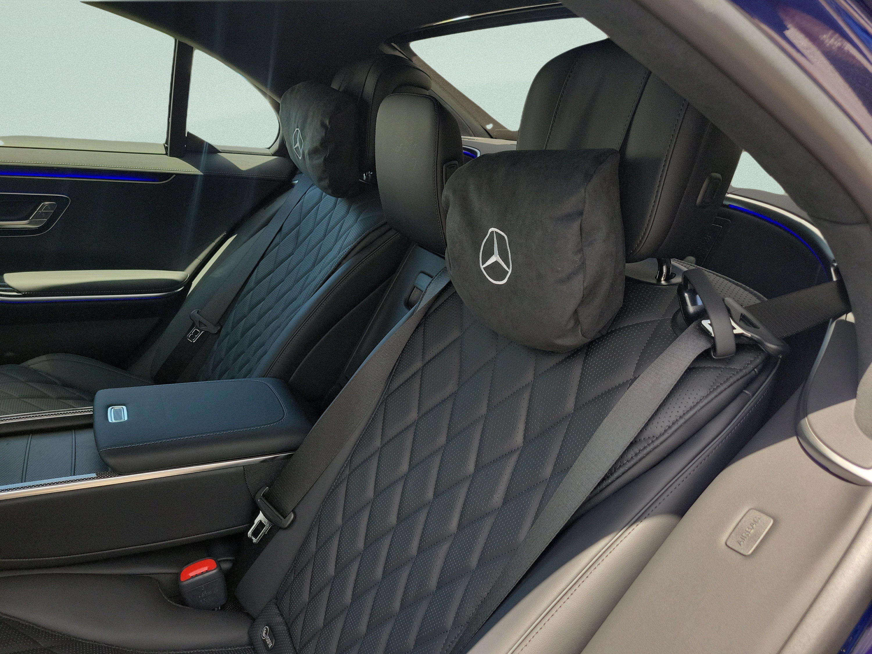 New 2026 Mercedes-Benz S 580 4MATIC Sedan image 9