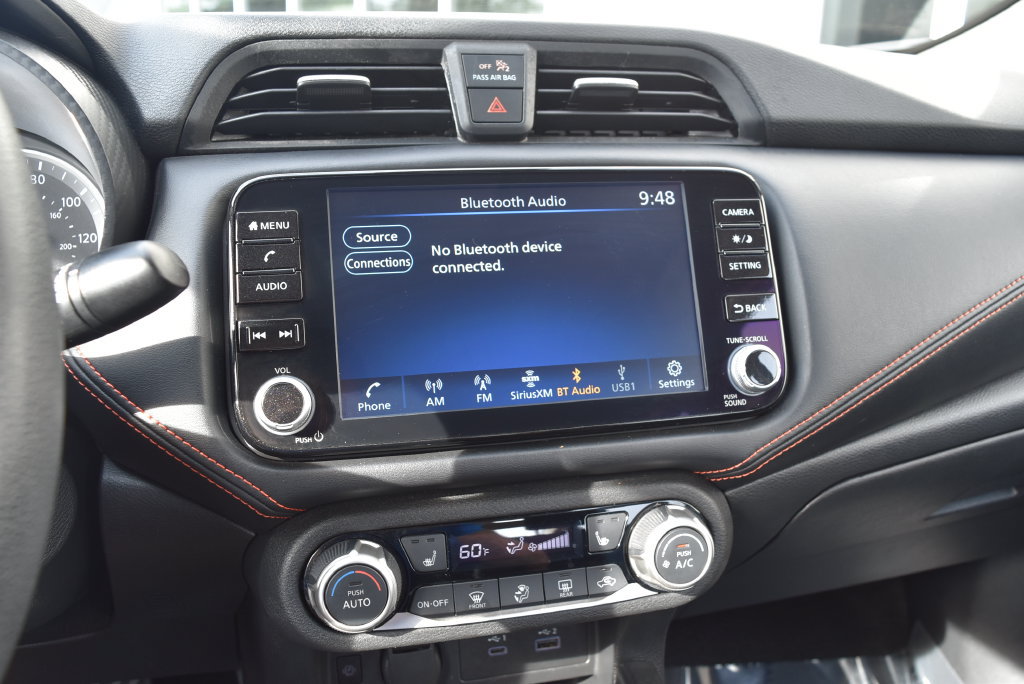 Used 2024 Nissan Versa SR FWD image 14