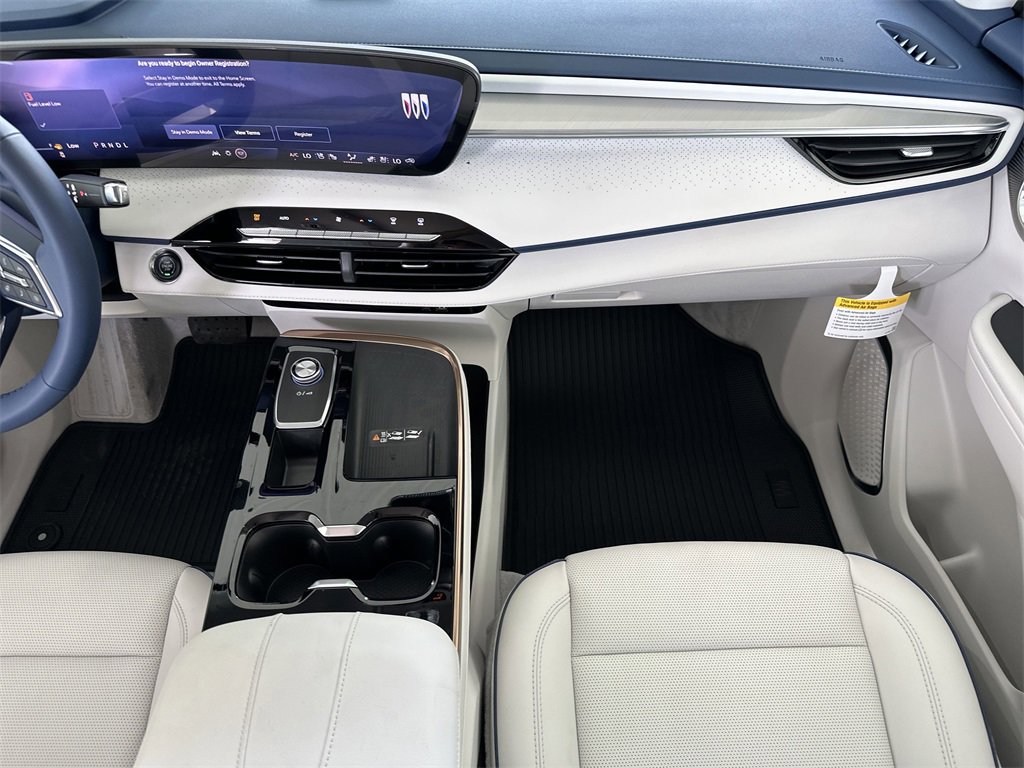 New 2026 Buick Enclave Avenir w/ Super Cruise Package image 19