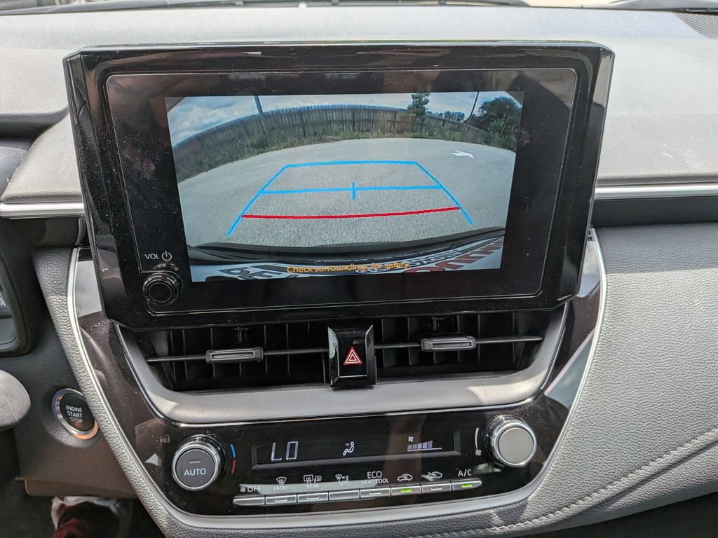Used 2025 Toyota Corolla SE FWD image 19