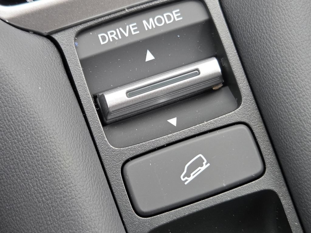 New 2027 Honda HR-V EX-L image 8