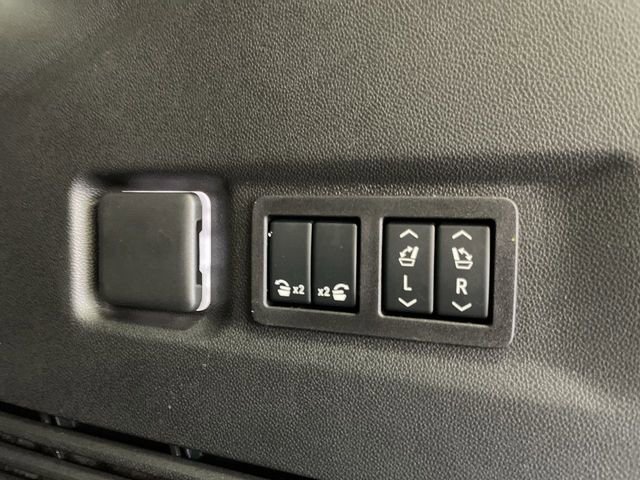 New 2026 Chevrolet Suburban High Country image 26