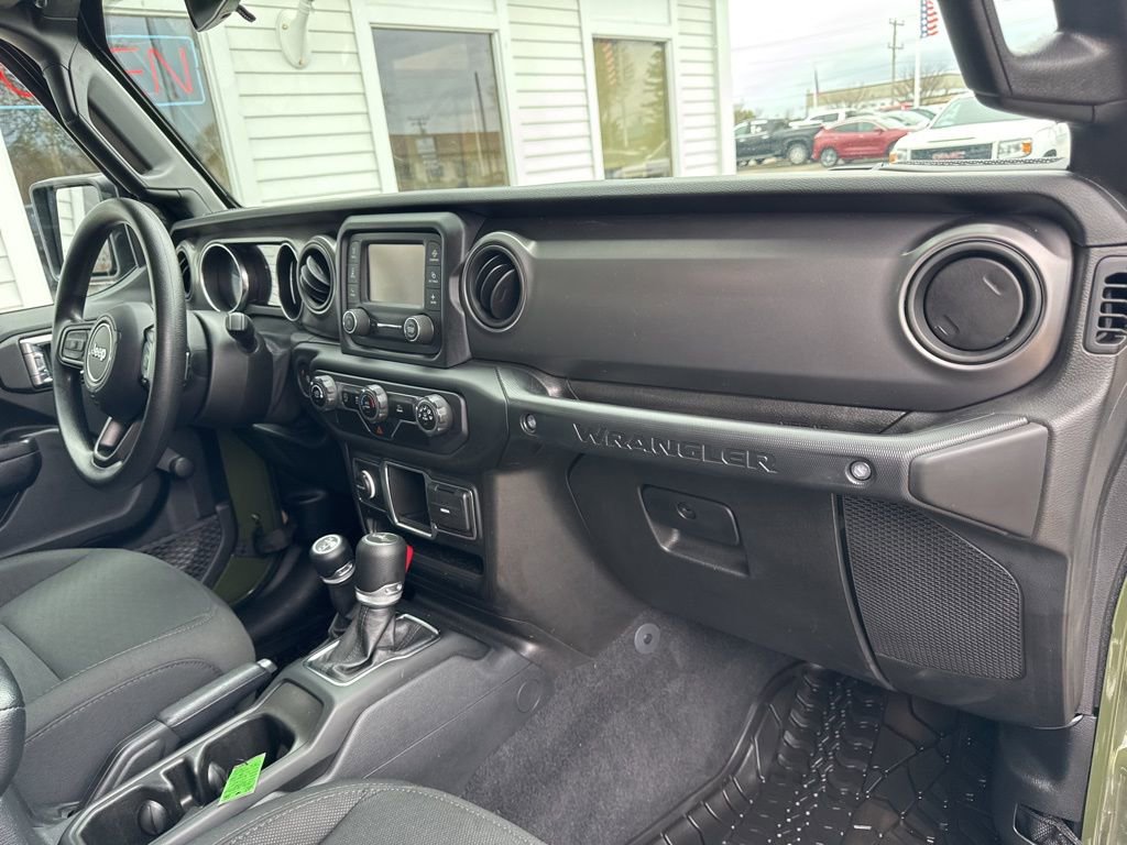 Used 2021 Jeep Wrangler Unlimited Sport AWD/4WD image 41