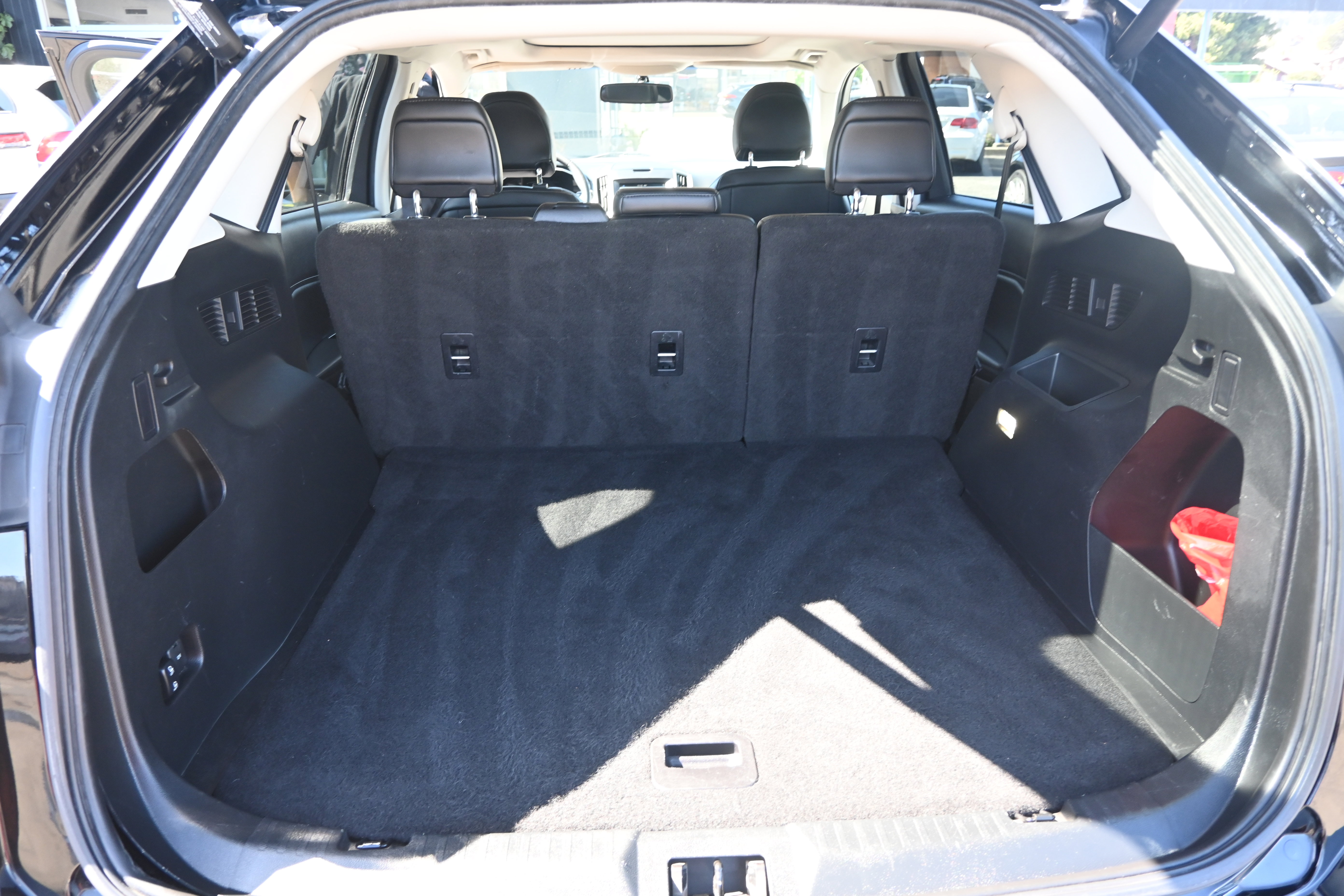 Used 2017 Ford Edge SEL w/ Equipment Group 201A image 29