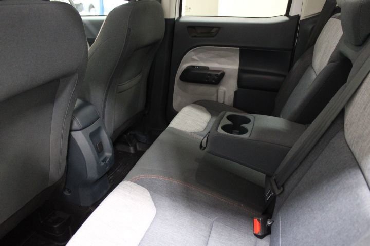 Used 2023 Ford Maverick XLT w/ Equipment Group 300A Standard image 23