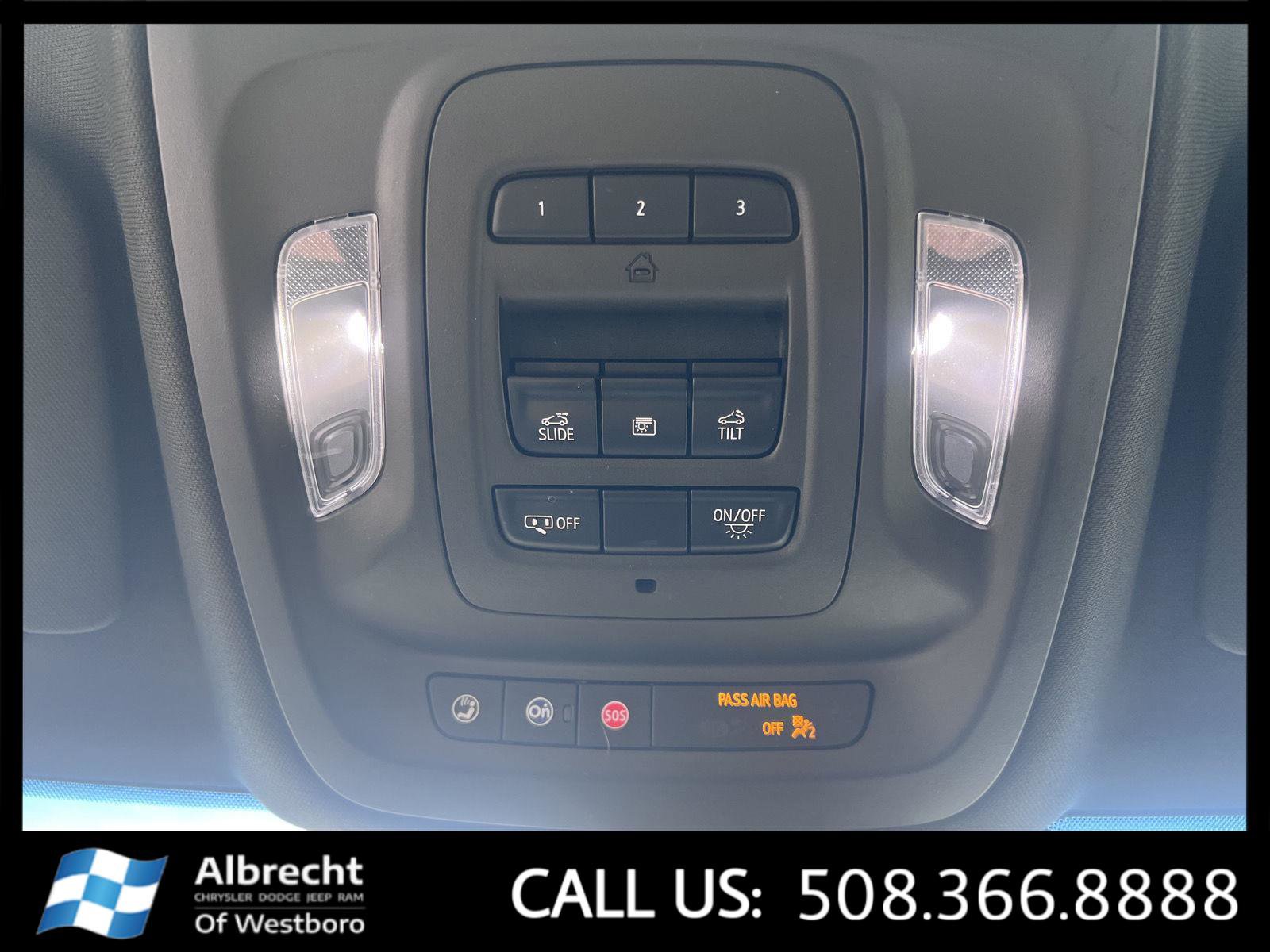 Used 2022 Cadillac CT5 V w/ LPO, ONYX Package image 30