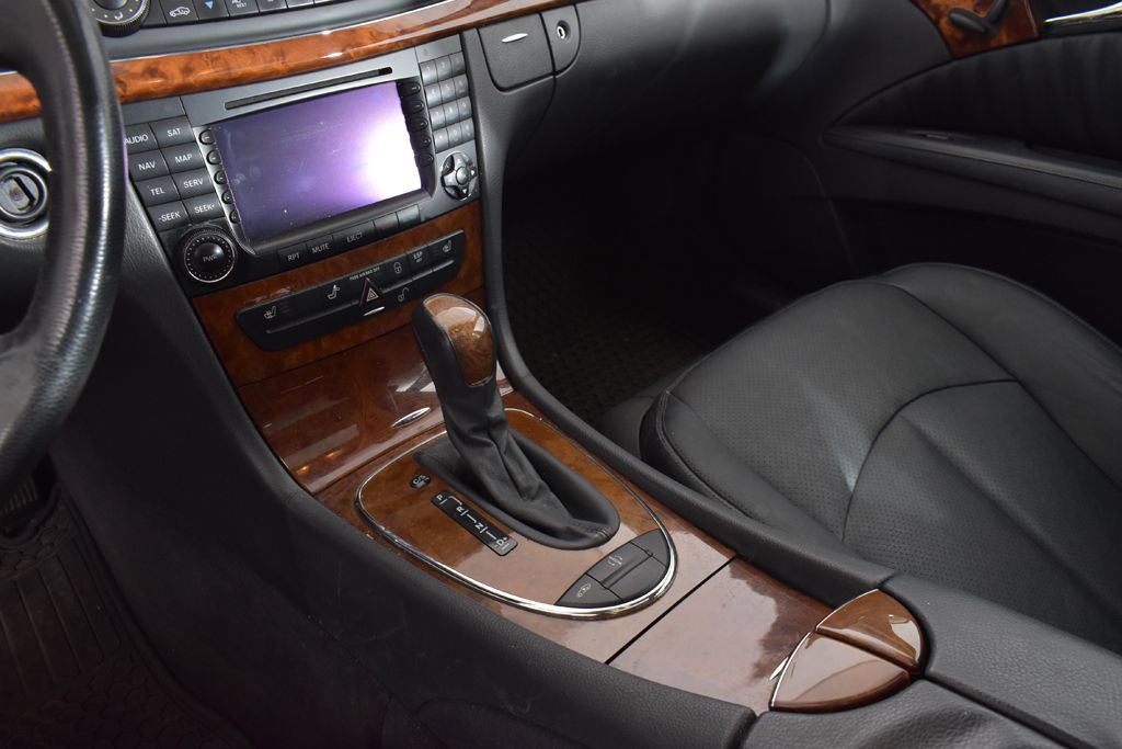 Used 2004 Mercedes-Benz E 500 Sedan image 17