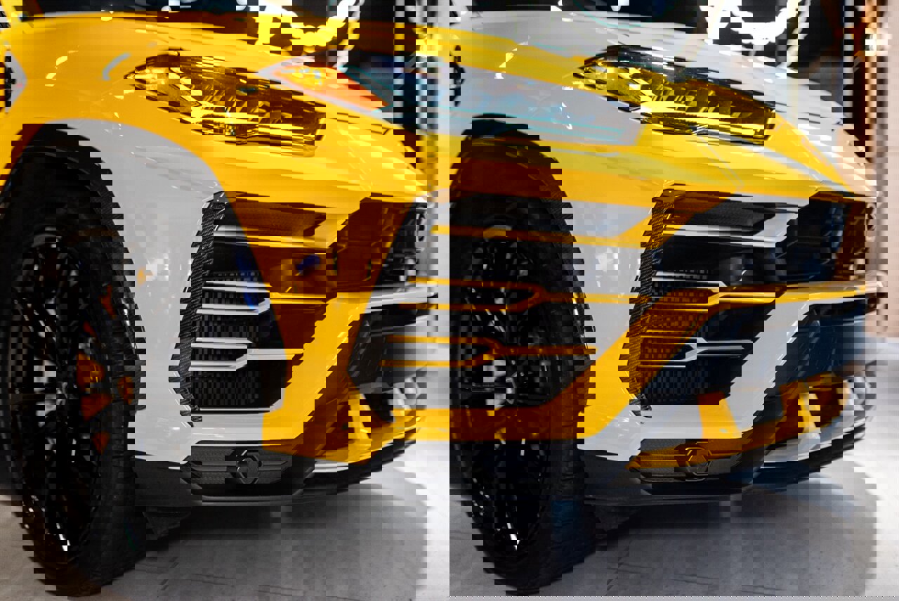 Used 2022 Lamborghini Urus image 26