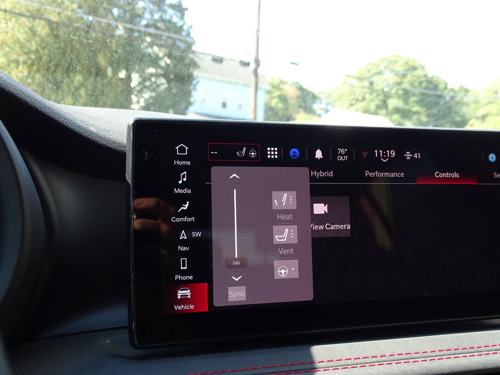 New 2024 Dodge Hornet R/T Plus w/ R/T Blacktop Package image 12