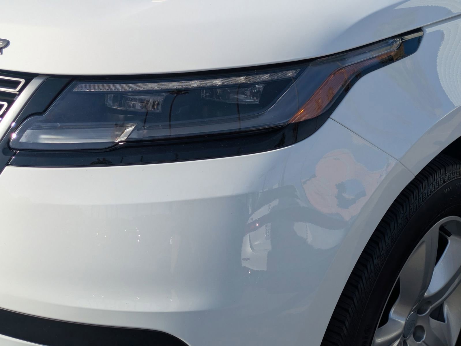 Used 2026 Land Rover Range Rover Velar S image 9