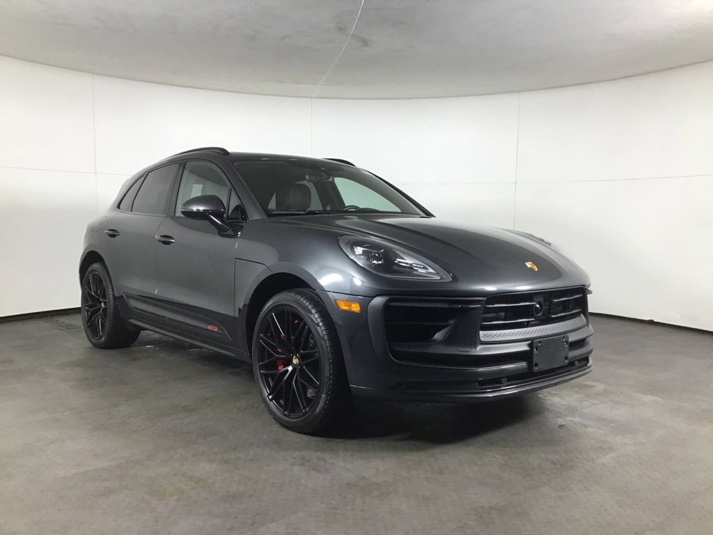 Certified 2023 Porsche Macan GTS w/ Premium Package Plus AWD/4WD image 9