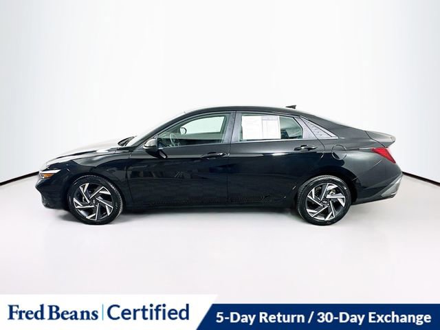 Certified 2025 Hyundai Elantra Sport image 4
