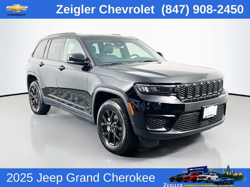 Used 2025 Jeep Grand Cherokee Altitude