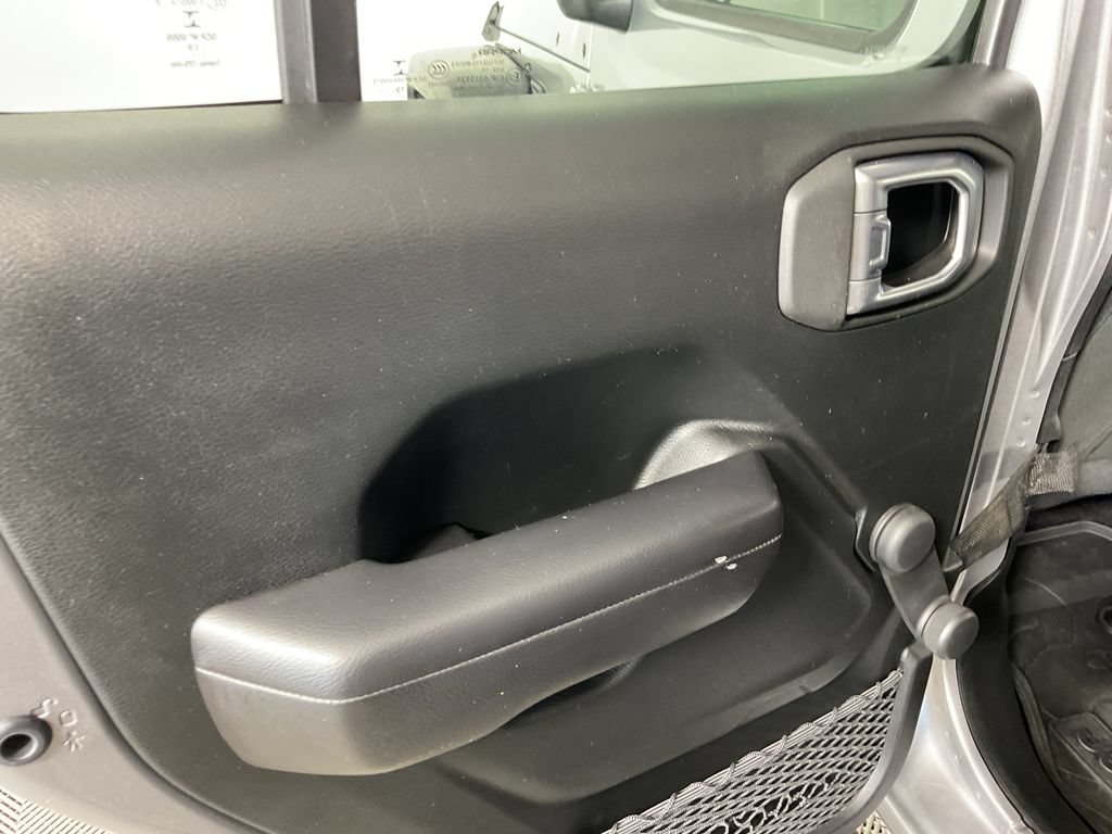 Used 2020 Jeep Wrangler Unlimited Sport AWD/4WD image 18
