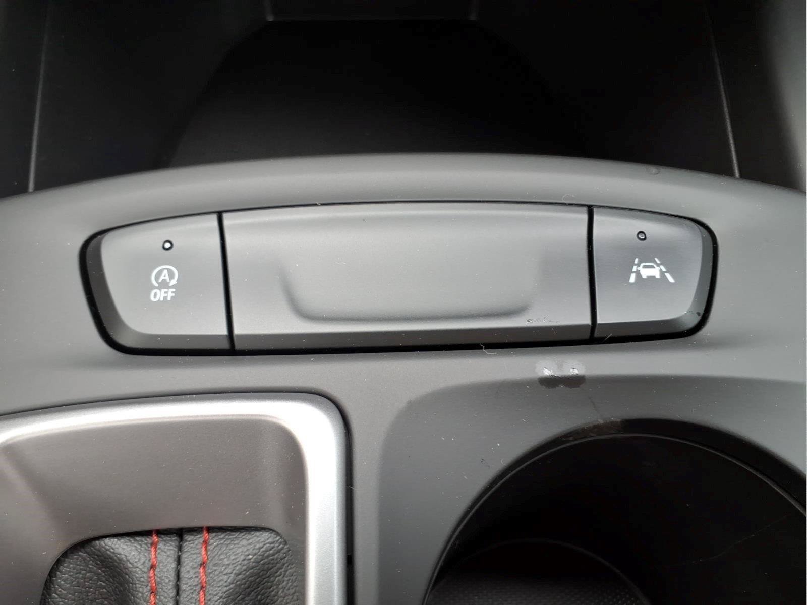 New 2026 Chevrolet Trax RS w/ Sunroof Package FWD image 24