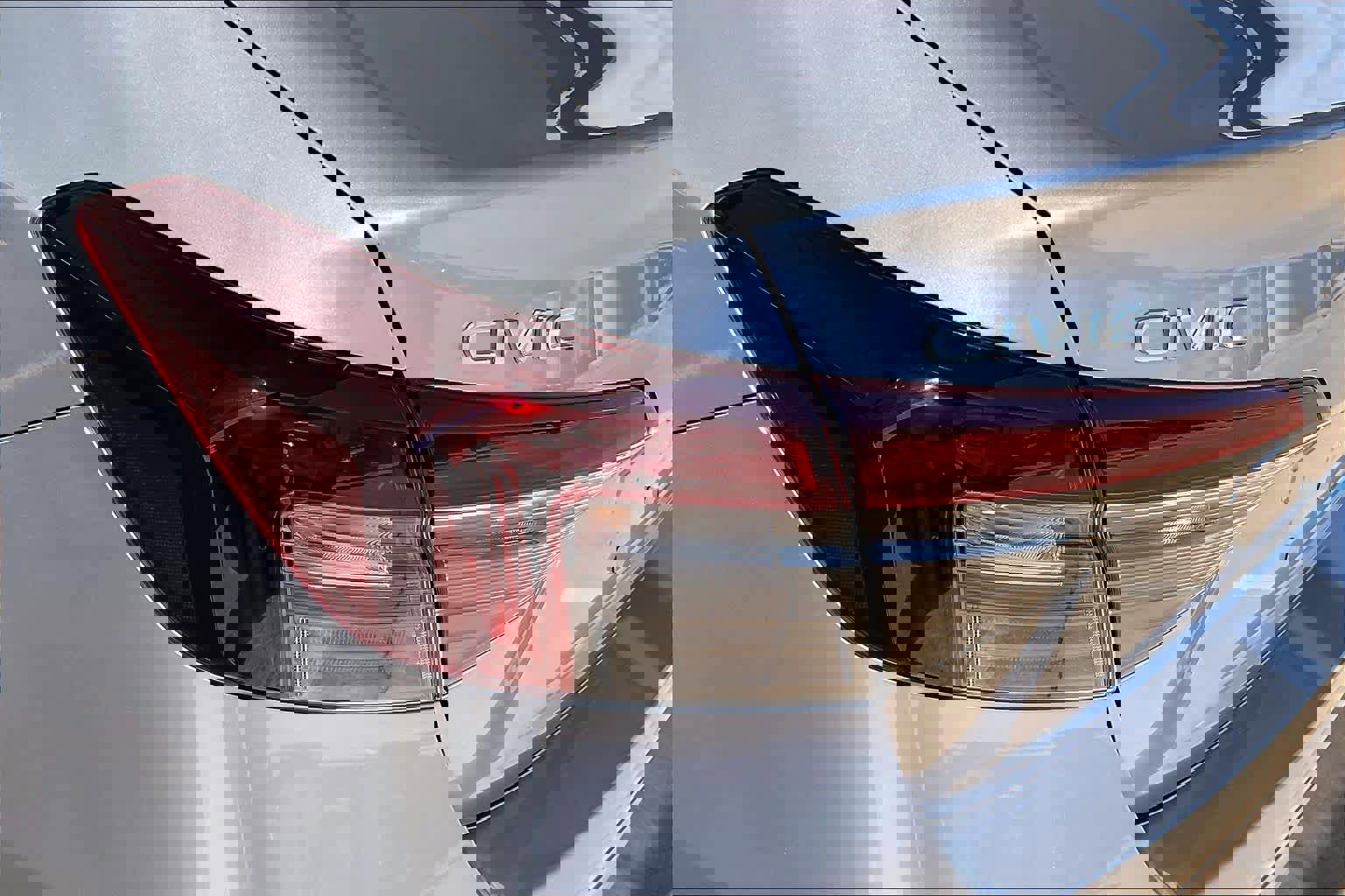 Used 2025 Honda Civic Sport image 28