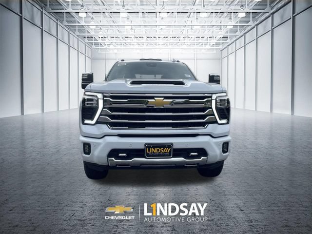 New 2026 Chevrolet Silverado 3500 High Country w/ High Country Premium Package AWD/4WD image 3