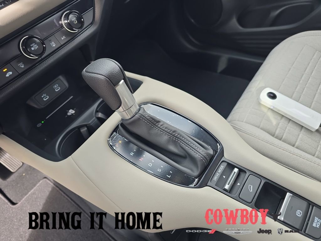 Used 2026 Honda HR-V LX image 23