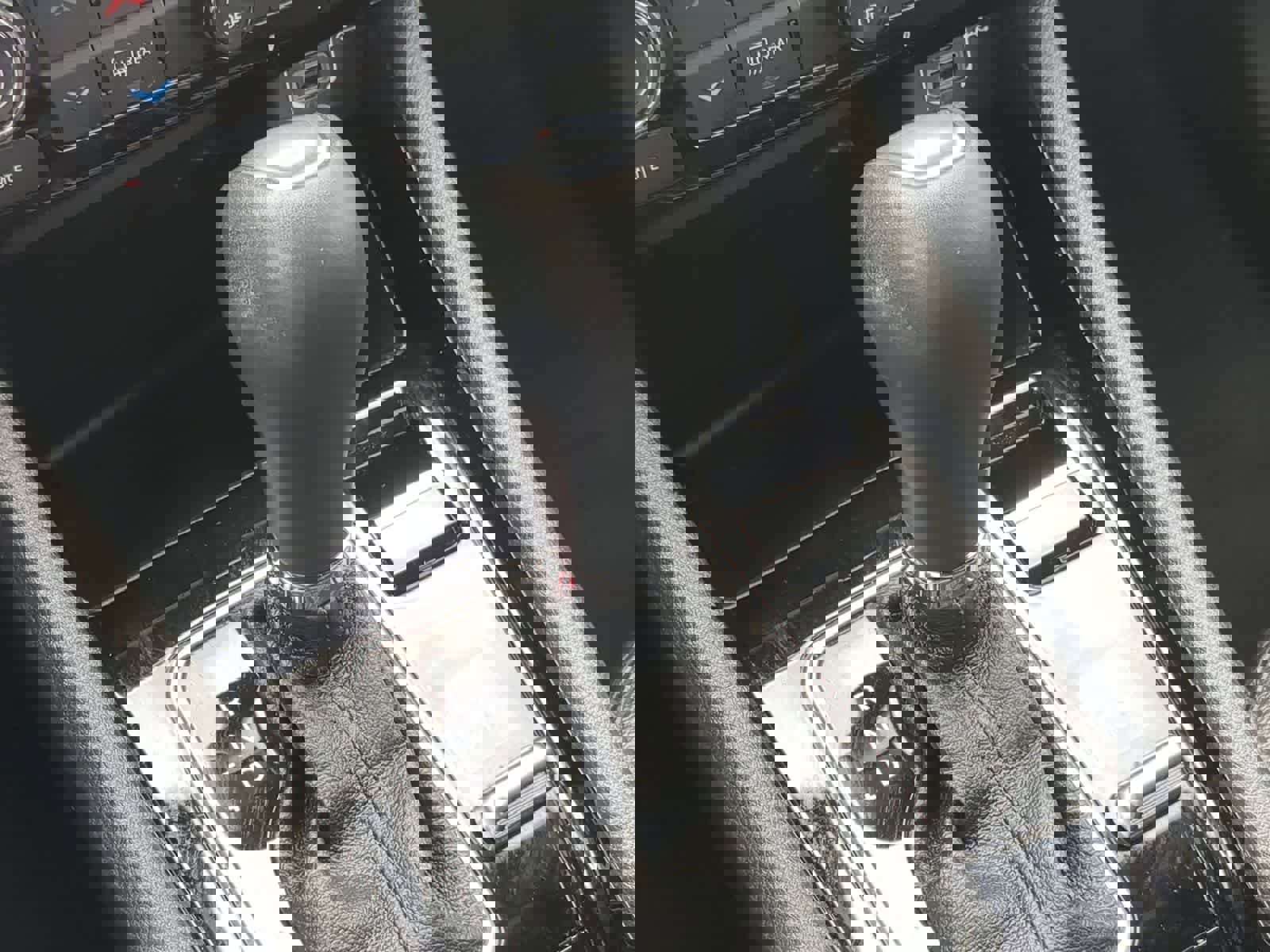 Certified 2024 Jeep Compass Limited image 30