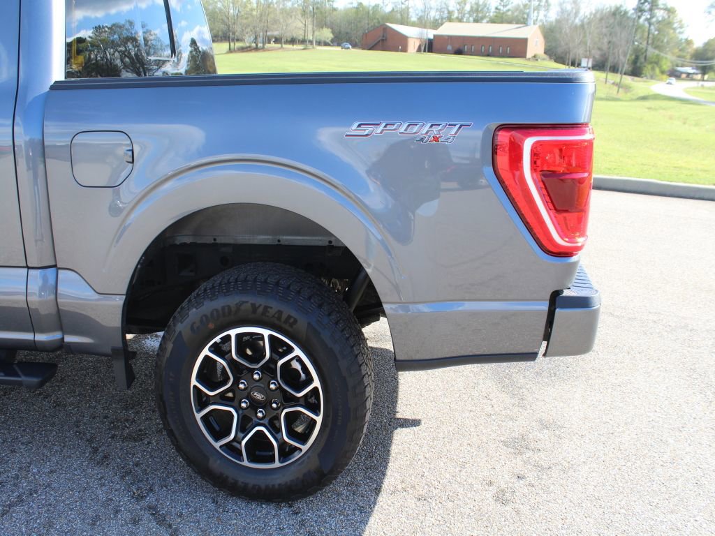 Used 2023 Ford F150 XLT w/ Equipment Group 302A High image 13