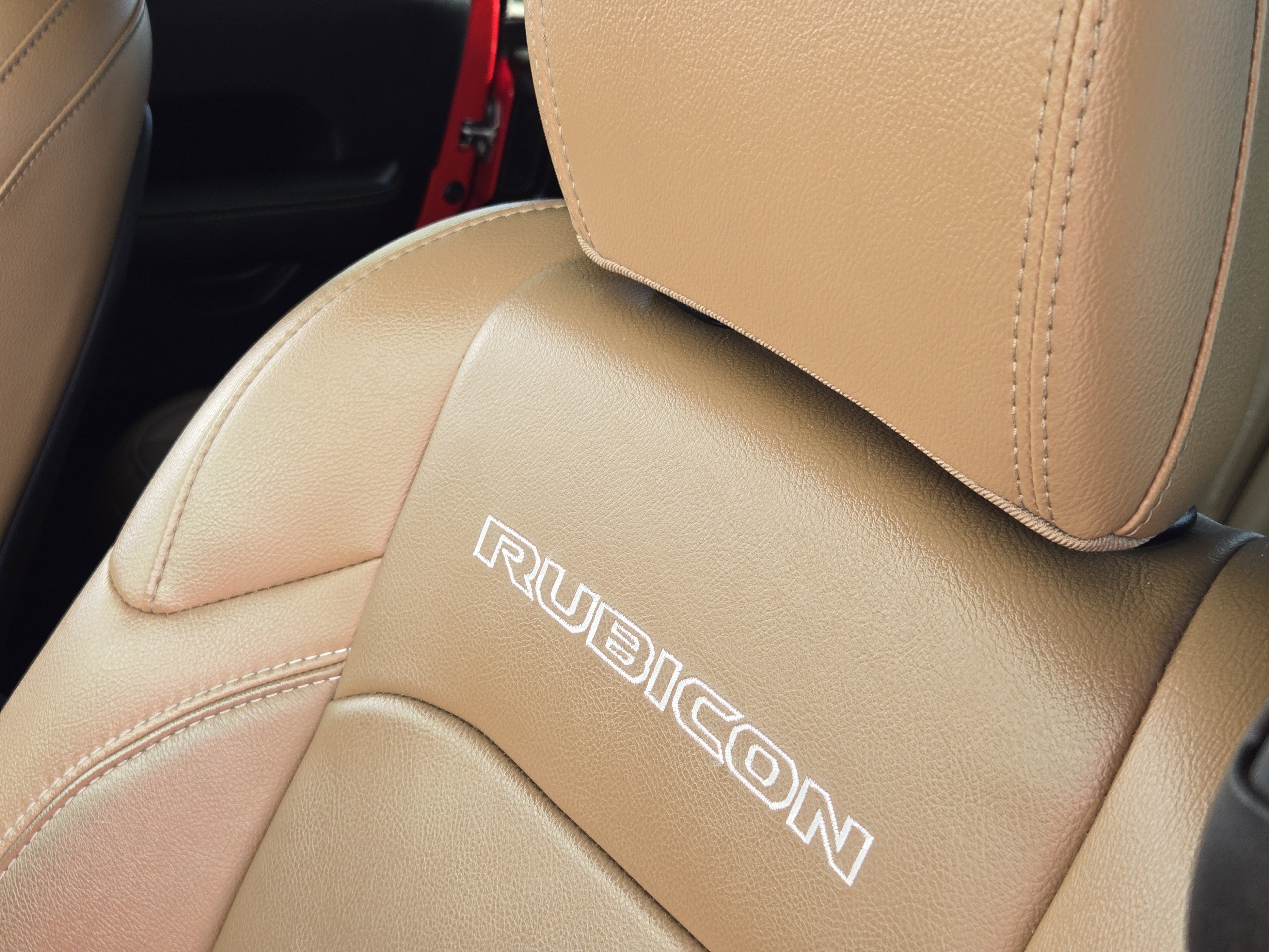 Used 2021 Jeep Wrangler Unlimited Rubicon 4xe w/ Steel Bumper Group image 18