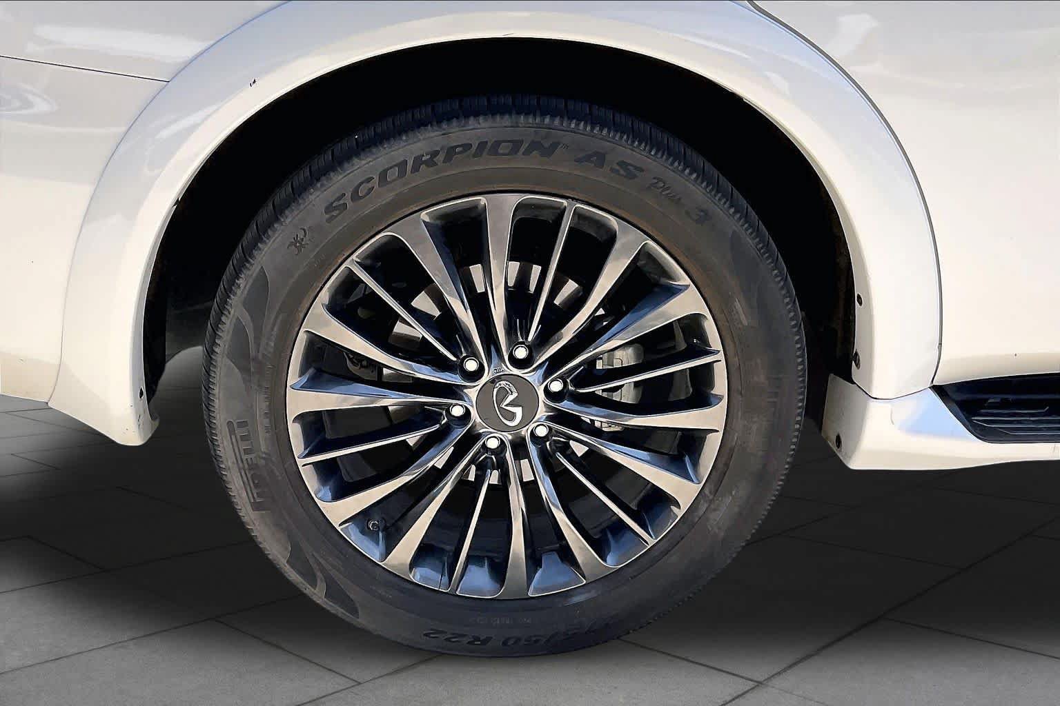 Used 2021 INFINITI QX80 Premium Select w/ Cargo Package AWD/4WD image 11