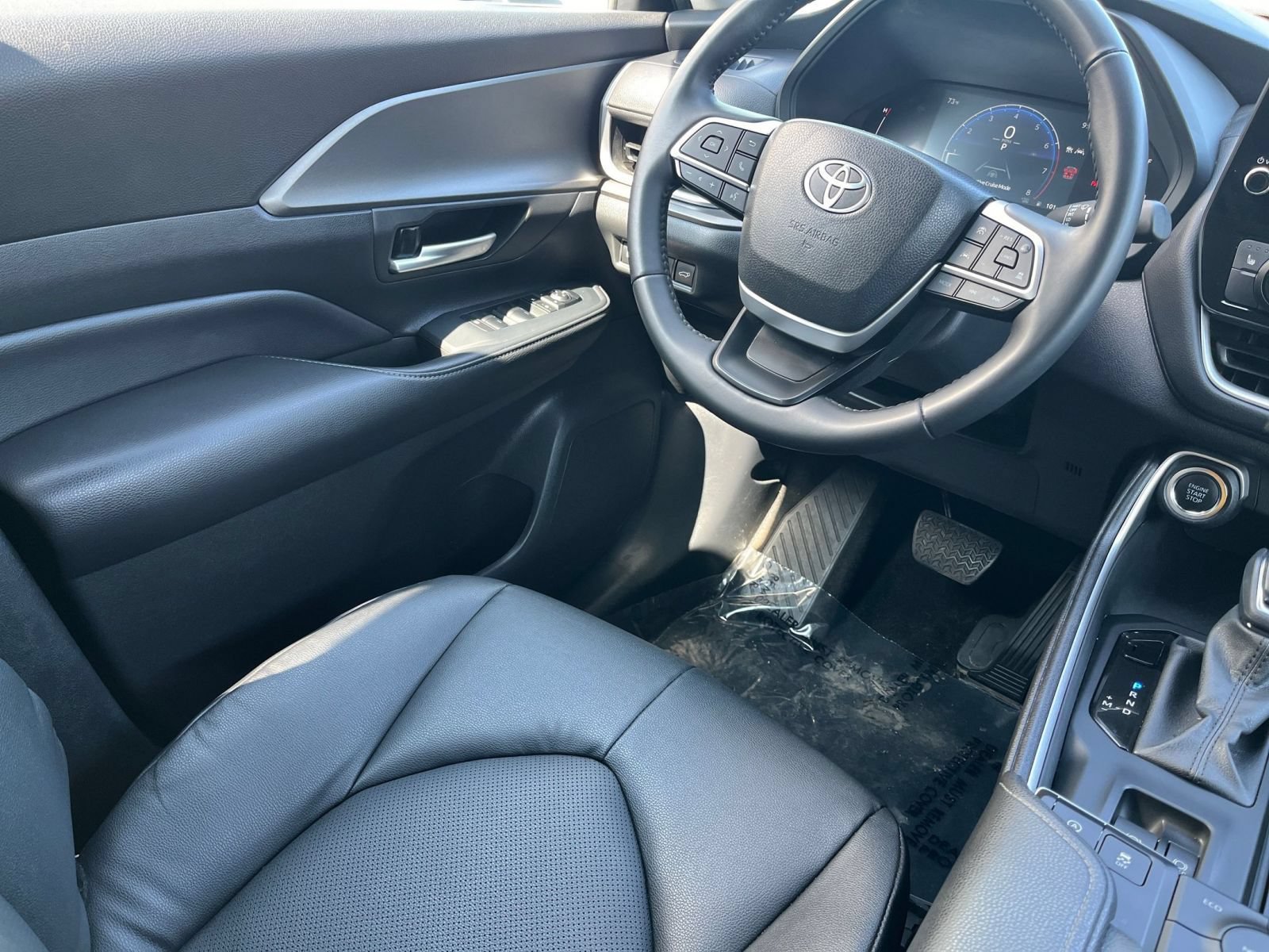 Used 2025 Toyota Grand Highlander FWD image 38
