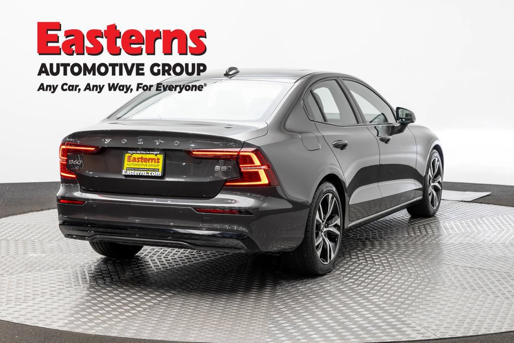 Used 2024 Volvo S60 B5 Core AWD/4WD image 5