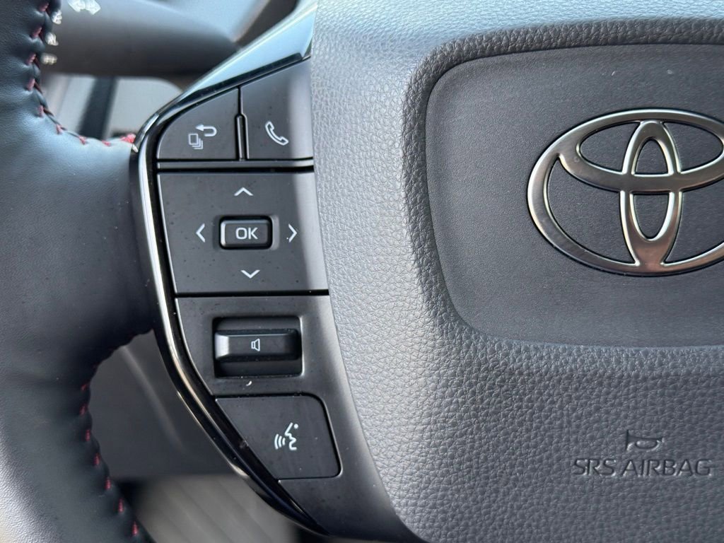 Used 2024 Toyota Prius Prime SE FWD image 23