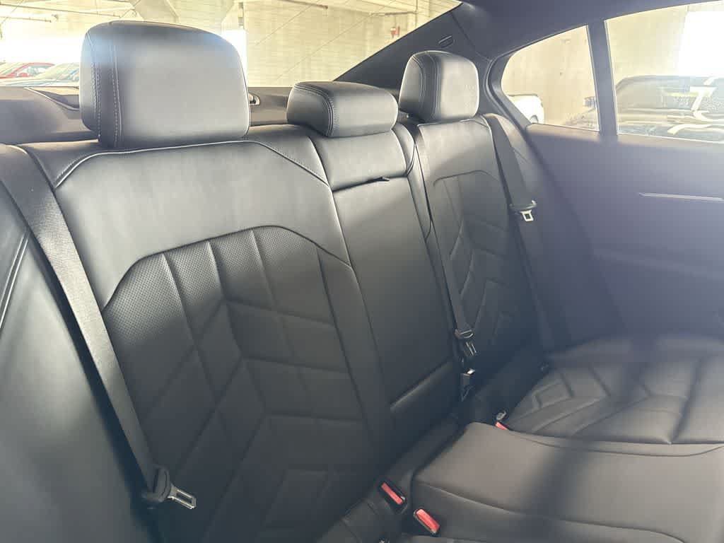Used 2024 BMW 540i xDrive AWD/4WD image 25