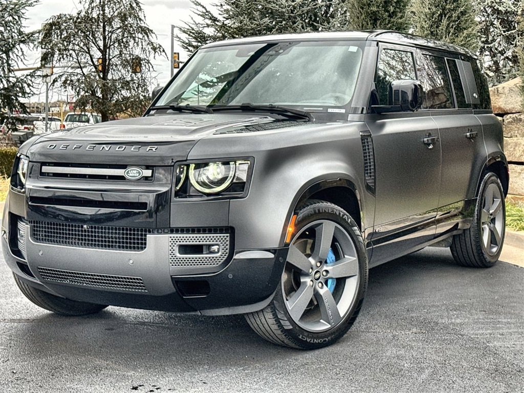 Used 2022 Land Rover Defender 110 V8 image 1