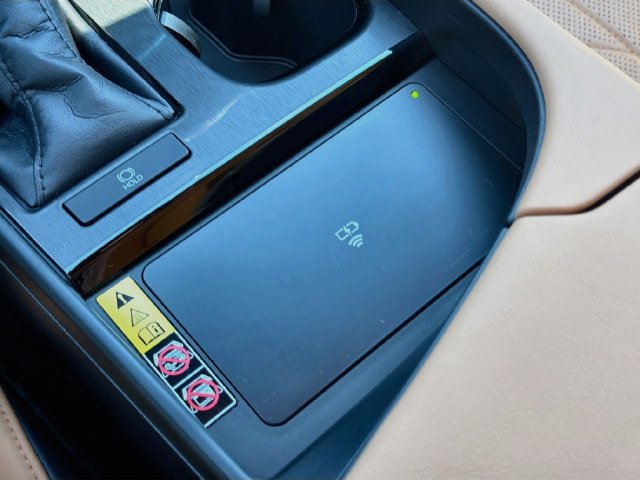 Used 2024 Lexus ES 350 w/ Technology Package FWD image 29