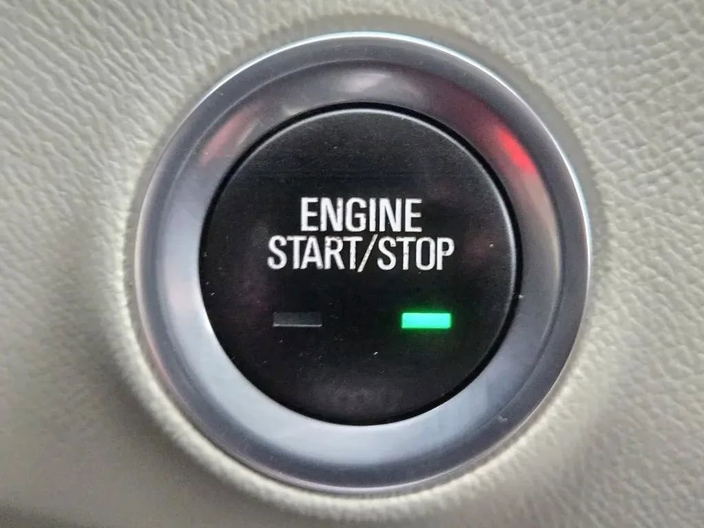 Used 2019 GMC Terrain Denali w/ Comfort Package image 19