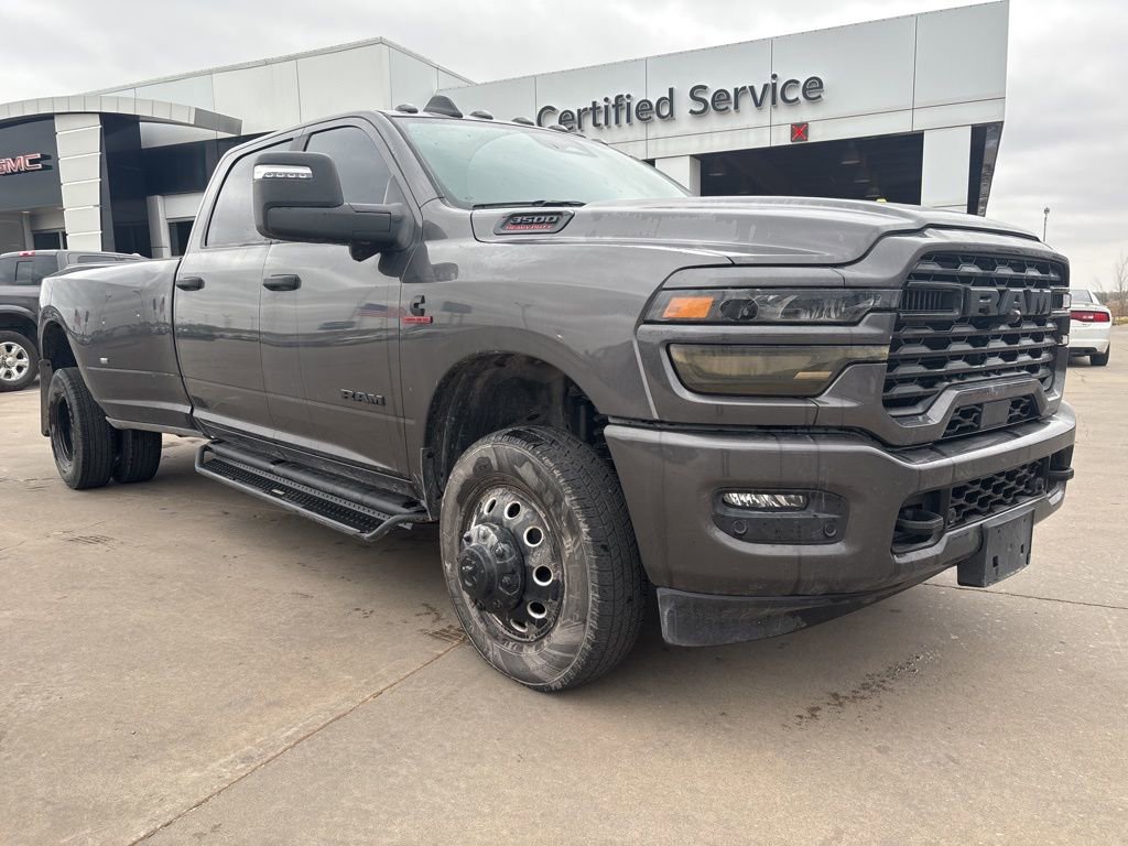Used 2025 RAM 3500 Lone Star image 1