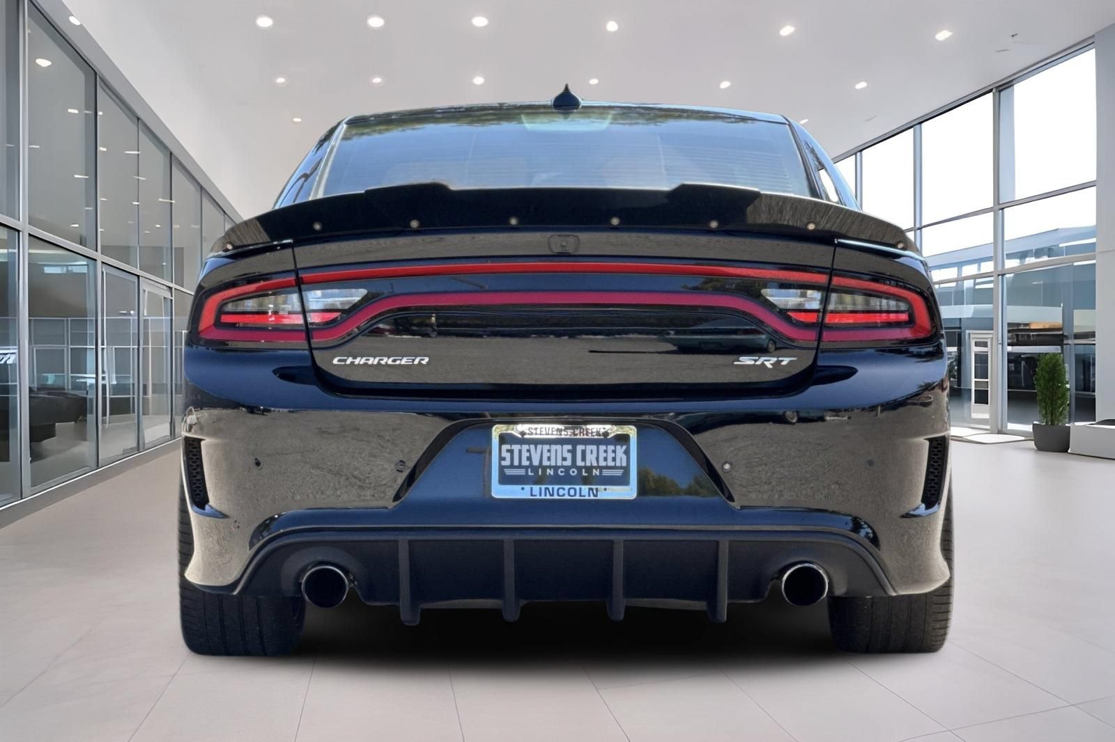 Used 2015 Dodge Charger SRT Hellcat RWD image 5