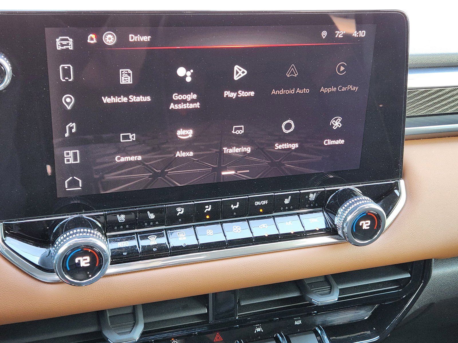 Certified 2024 GMC Canyon AT4 w/ AT4 Premium Package image 7