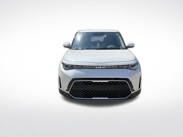 Used 2023 Kia Soul LX FWD image 8