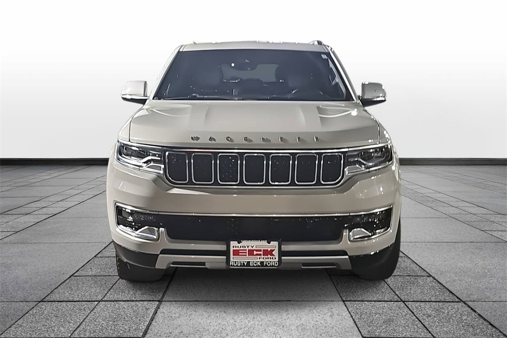 Used 2022 Jeep Wagoneer Series II image 2