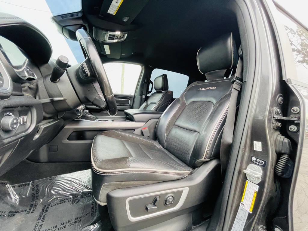 Used 2021 RAM 1500 Laramie w/ Sport Appearance Package image 14