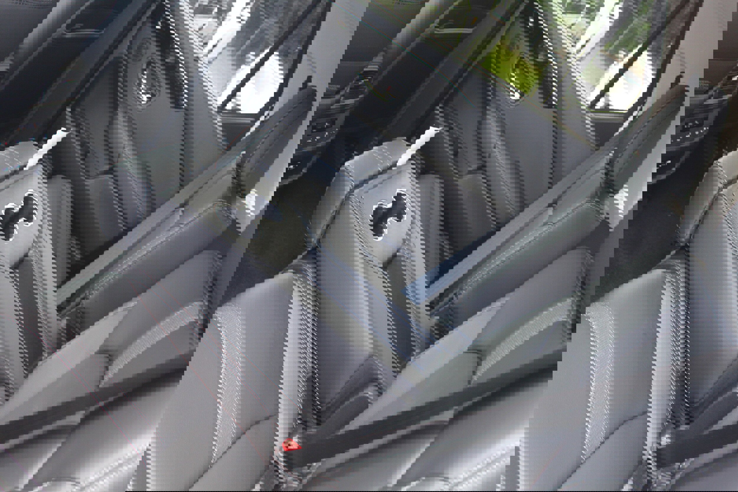 New 2025 Honda Pilot EX-L image 9