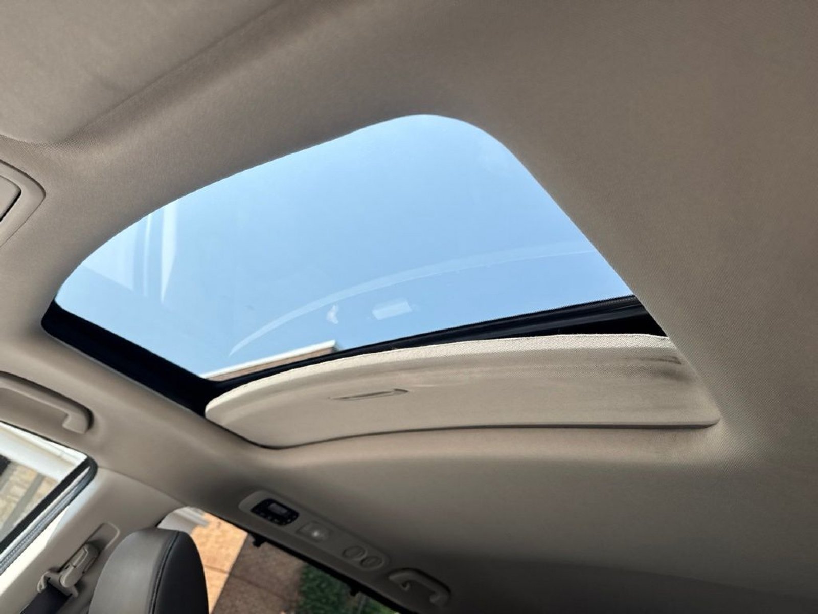 Used 2014 Honda Odyssey EX-L image 15