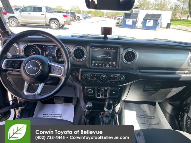 Used 2018 Jeep Wrangler Unlimited Sahara AWD/4WD image 20