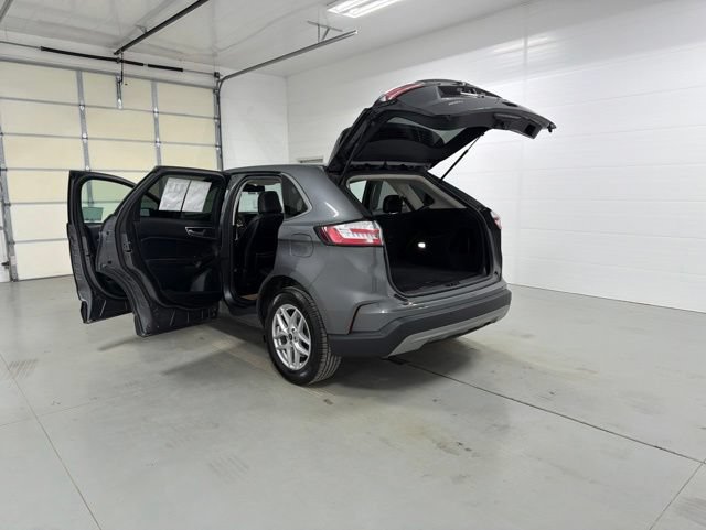 Used 2023 Ford Edge SEL AWD/4WD image 14