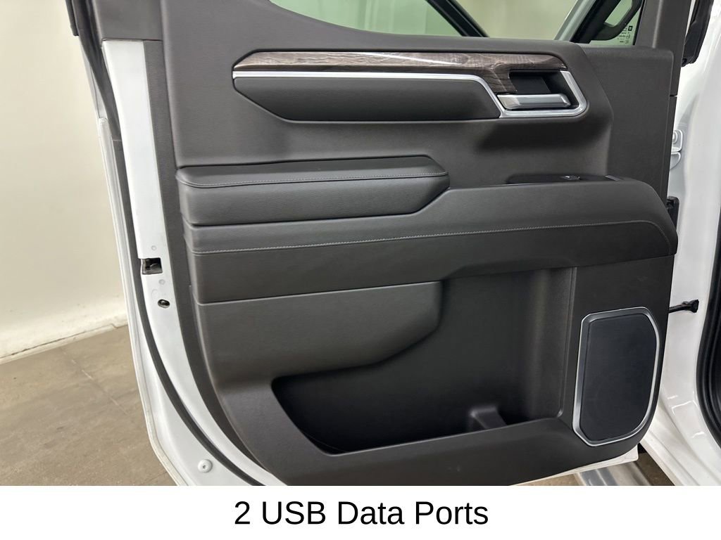 Used 2022 Chevrolet Silverado 1500 LTZ w/ LTZ Premium Package image 30