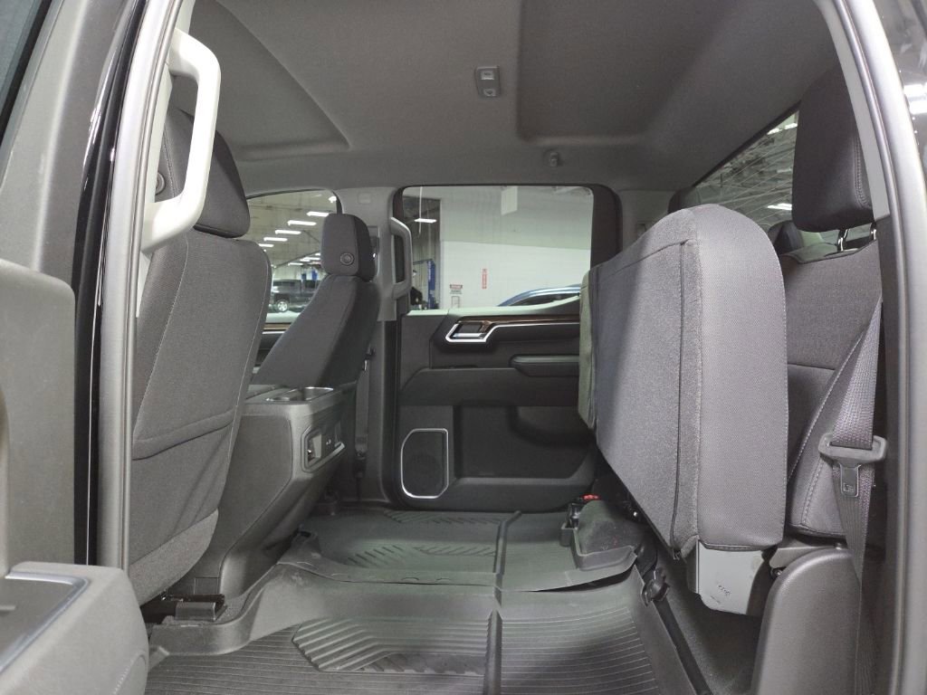 New 2026 Chevrolet Silverado 1500 RST AWD/4WD image 32