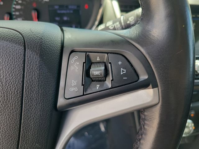 Used 2019 Chevrolet Trax LT w/ LT Convenience Package FWD image 27