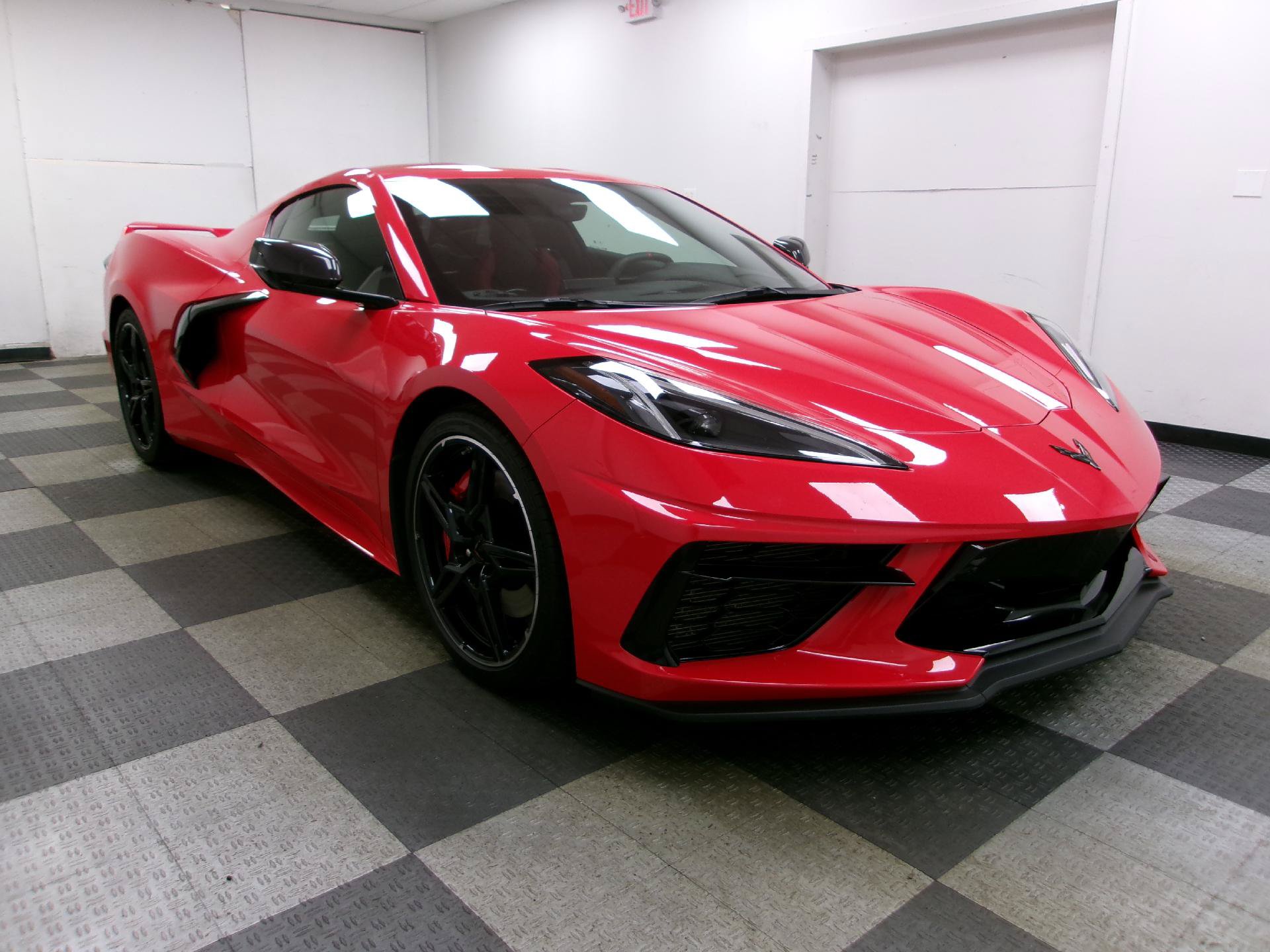 Used 2020 Chevrolet Corvette Stingray Premium Cpe w/ 3LT Preferred Equipment Group RWD image 18