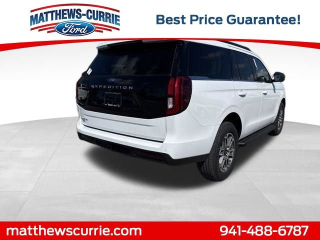 New 2026 Ford Expedition Active image 4